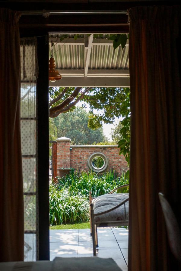 Town And Country Mpumalanga Hotel มิดเดิลเบิร์ก ภายนอก รูปภาพ
