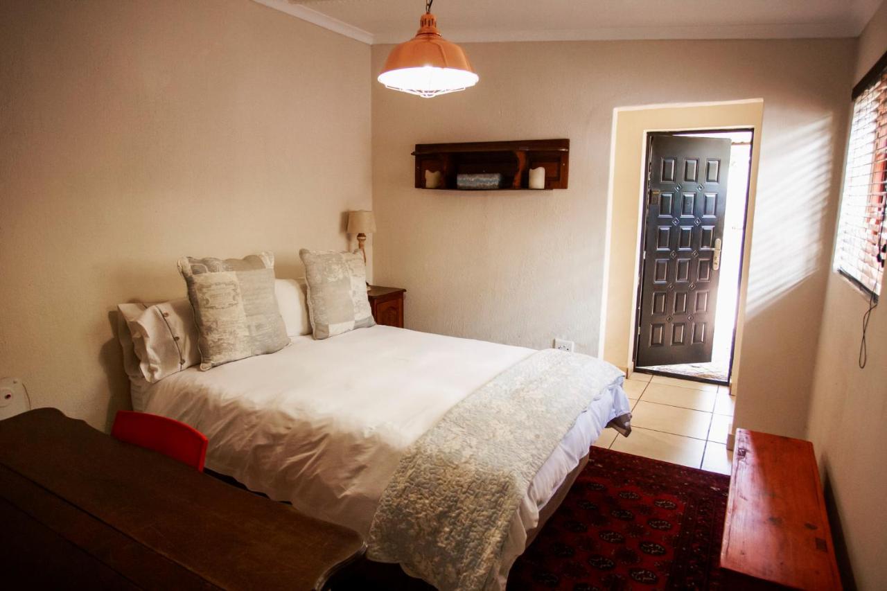 Town And Country Mpumalanga Hotel มิดเดิลเบิร์ก ภายนอก รูปภาพ