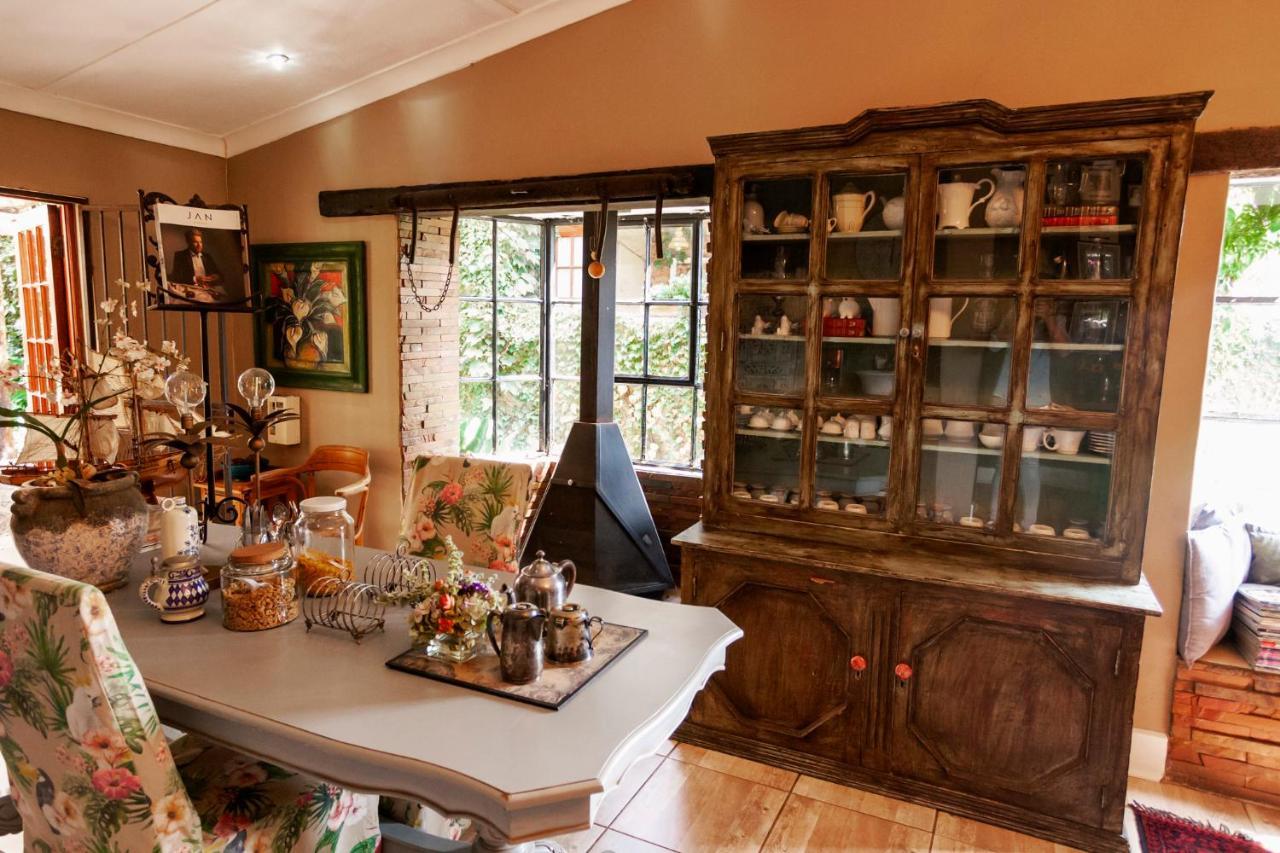 Town And Country Mpumalanga Hotel มิดเดิลเบิร์ก ภายนอก รูปภาพ